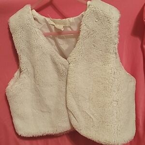 🔵 3/20 Girls size 10 lined cropped fleece vest